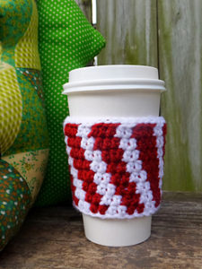 Free Easy Crochet Patterns for Christmas Themed Cup Cozy