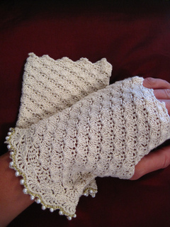 10 Free Crochet Patterns for Wedding Gloves & Bridal Gloves