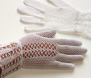 Free Crochet Patterns for Bridal Gloves or Wedding Gloves