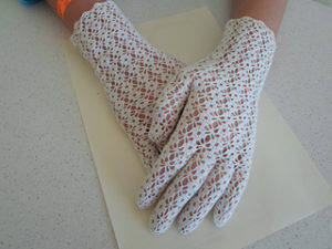 Free Crochet Patterns for Bridal Gloves or Wedding Gloves