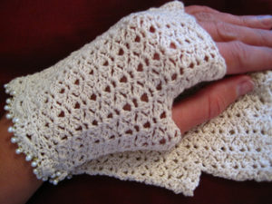 Free Crochet Patterns for Bridal Gloves or Wedding Gloves