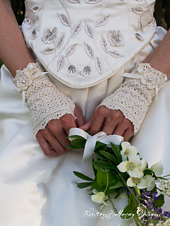 10 Free Crochet Patterns for Wedding Gloves & Bridal Gloves