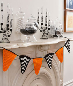 Free Crochet Patterns for a Halloween Banner with other designs 