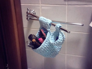 Free Crochet Patterns for Crochet Hanging Basket using Bulky/ Chunky Yarn