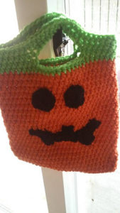 Free Crochet Patterns for Pumpkin Halloween Trick or Treat Bags